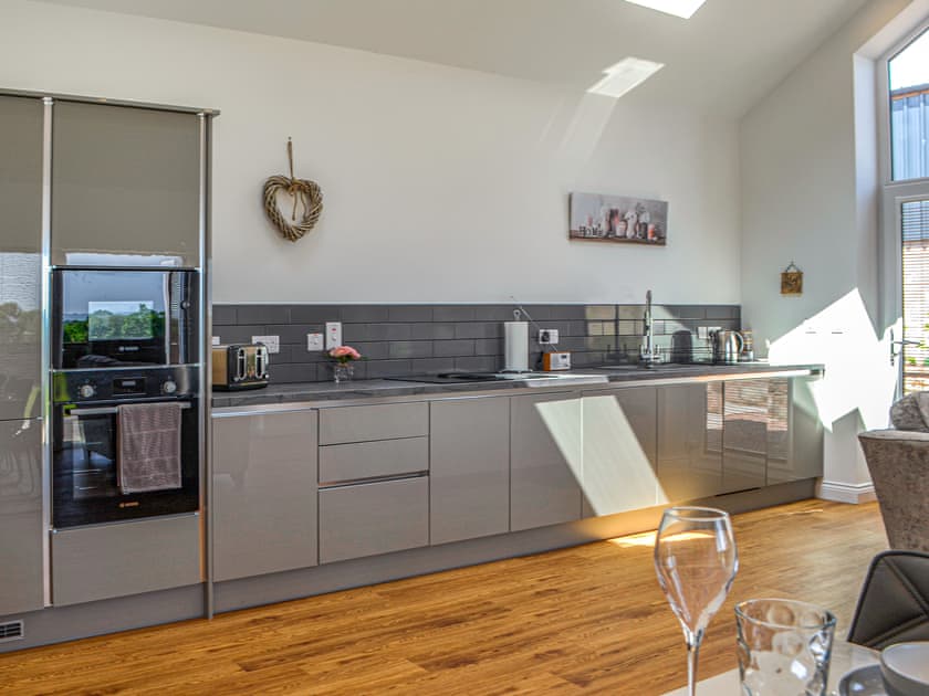Kitchen | Fell View Cottage - Old View Holidays, Carlisle