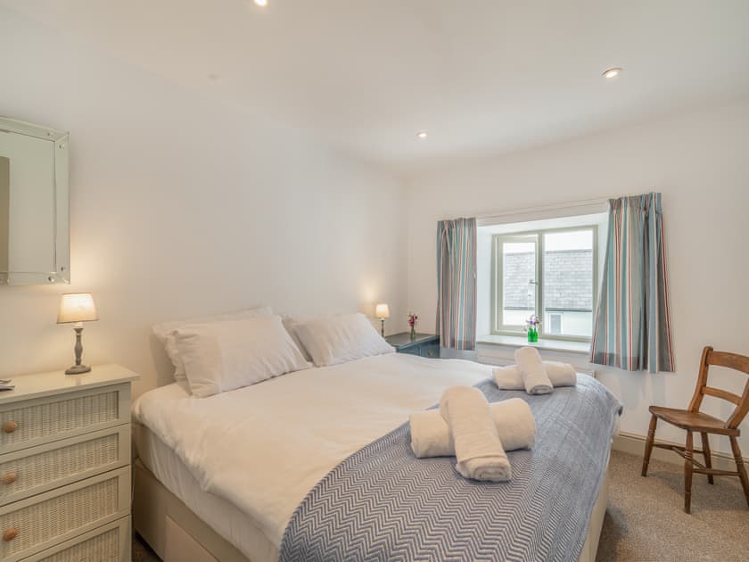 Double bedroom | The Old Brewery - The Old Brewery Cottages, Pembroke