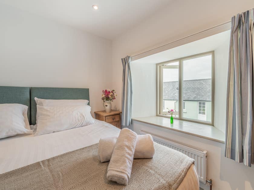 Double bedroom | The Old Brewery - The Old Brewery Cottages, Pembroke