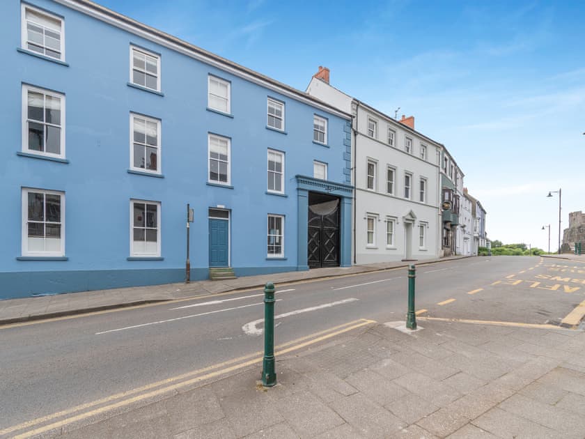Exterior | The Old Brewery - The Old Brewery Cottages, Pembroke