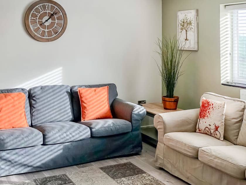 Relaxing and peaceful living room | Maes y Mor, Criccieth, near Porthmadog