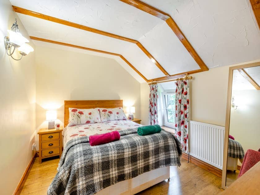 Double bedroom | Lavender Cottage - Pen y Bryn Farm and Holiday Cottages, Betws Yn Rhos