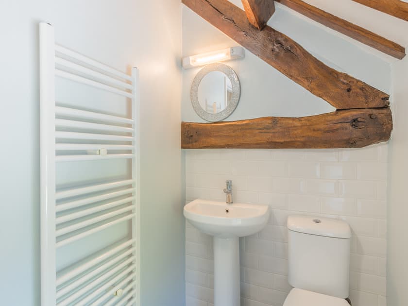 Bathroom | Primrose Cottage - Pen y Bryn Farm and Holiday Cottages, Betws Yn Rhos