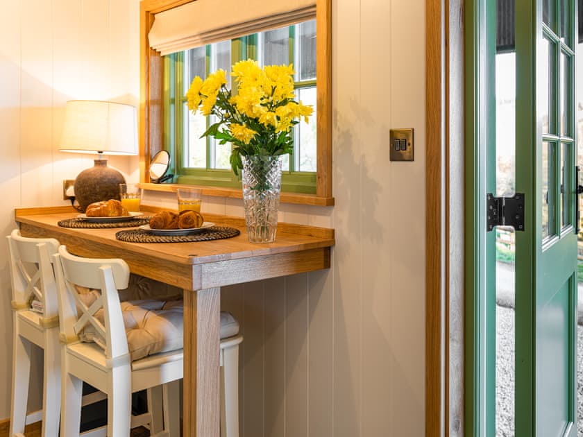 Dining Area | Shepherds Hut at Northcombe Farm, Beaworthy