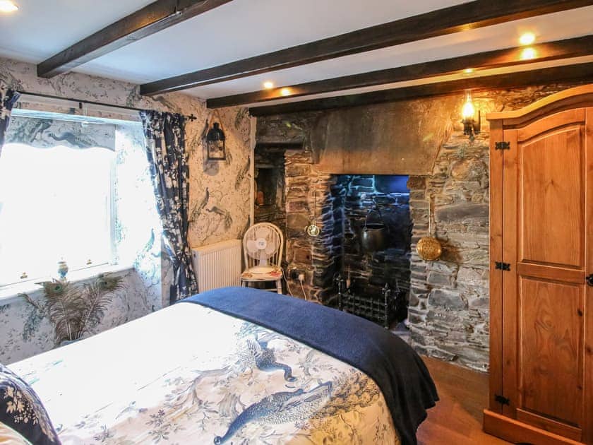 Double bedroom | The Moorings, Garlieston, near Newton Stewart