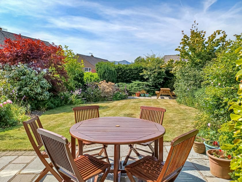 Sitting-out-area | Heatherside, Portinscale near Keswick