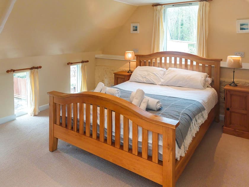 Double bedroom | Lake View - Little Dunley Cottages, Bovey Tracey