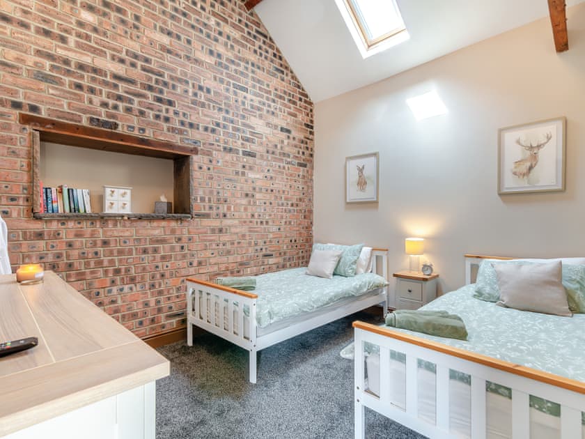Twin bedroom | The Old Moat Barn, Elton, near Stockton-on-Tees