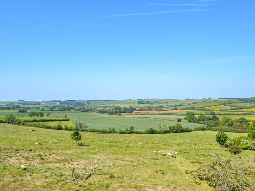 Surrounding area | Shire Horse Barn - Poachers Hideaway, Belchford