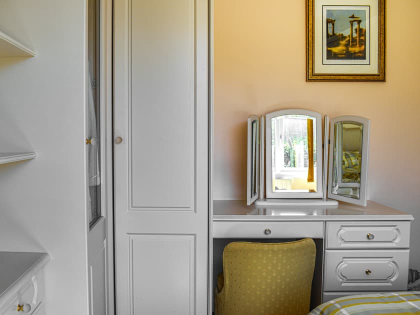 Double bedroom | Teazles, Peel