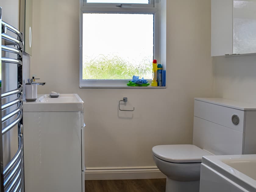 Bathroom | Teazles, Peel