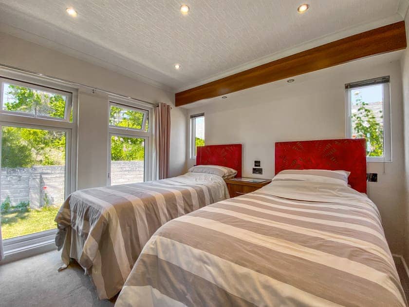 Twin bedroom | West View, Weston-super-Mare