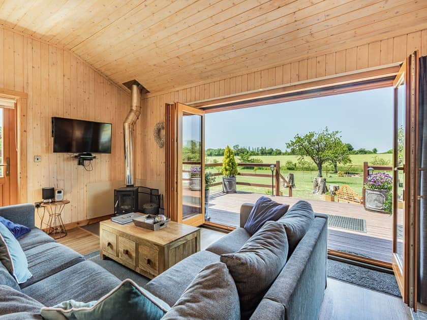 Living area | Jasmine Lodge - The Orchard Luxury Lodges, Hadleigh