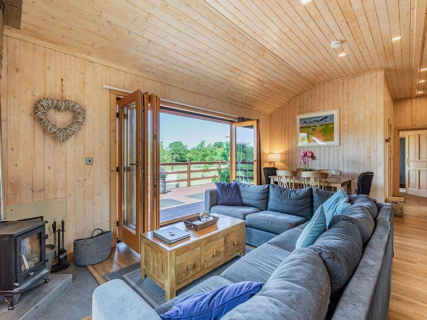 Living area | Jasmine Lodge - The Orchard Luxury Lodges, Hadleigh