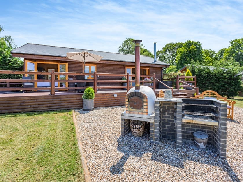 Exterior | Jasmine Lodge - The Orchard Luxury Lodges, Hadleigh