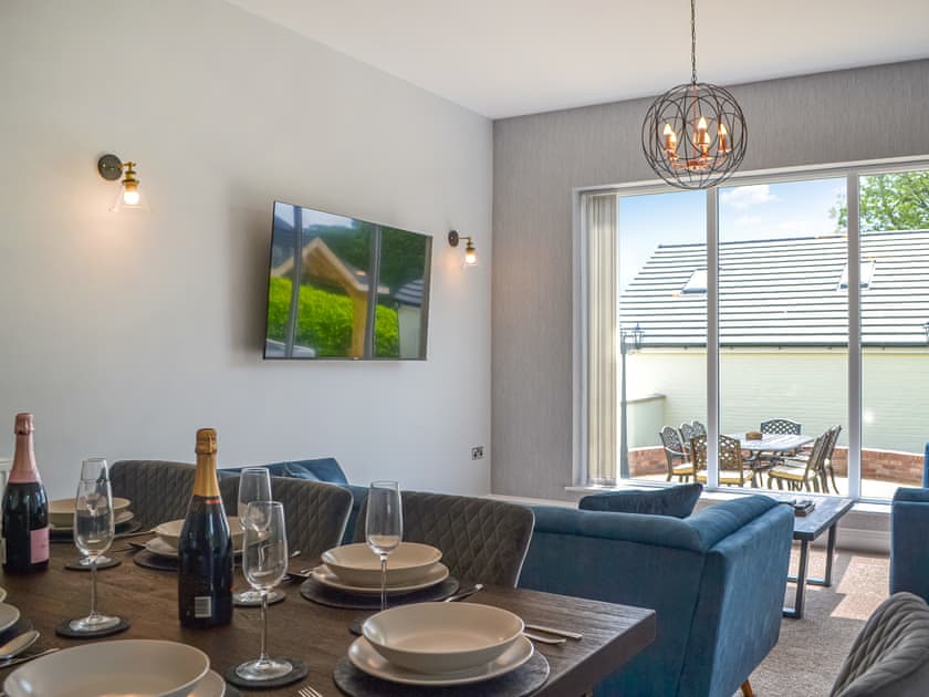 Open plan living space | Wold Retreat - Wold Cottage, Nafferton, near Bridlington