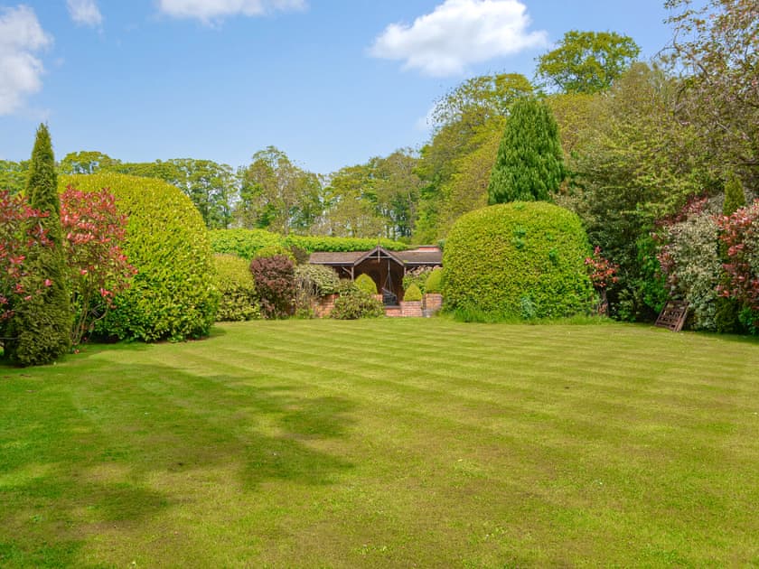 Garden | Wold Retreat - Wold Cottage, Nafferton, near Bridlington