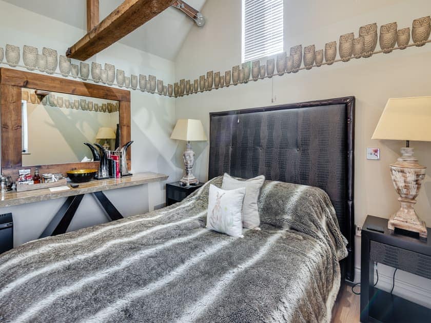 Double bedroom | Croxton Lodge & Curlews Nest, Croxton Kerrial, Near Grantham