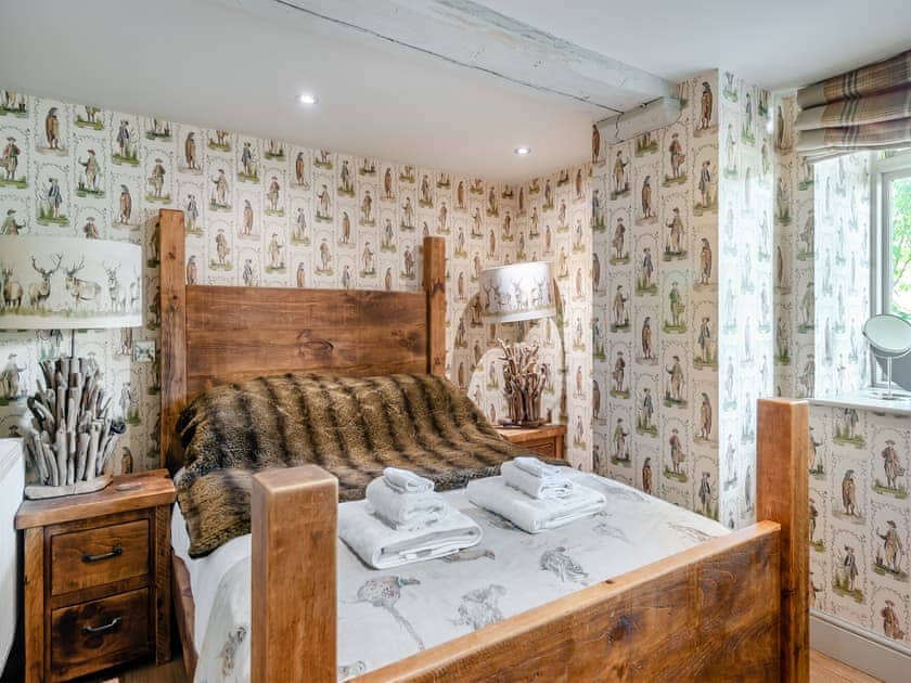 Double bedroom | Croxton Lodge & Curlews Nest, Croxton Kerrial, Near Grantham