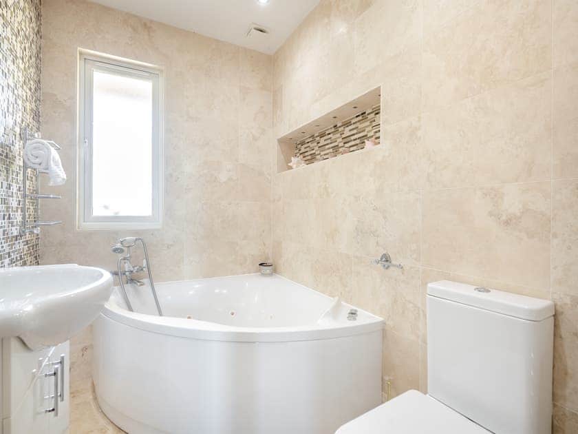 Bathroom | Rydal House, St Osyth, near Clacton-on-Sea