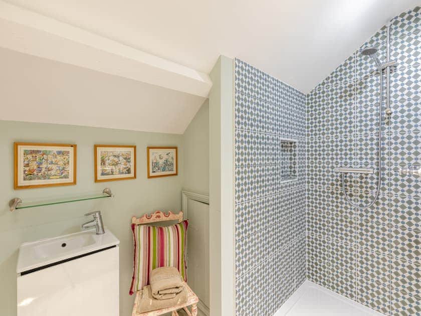 Bathroom | Minafon, Aberdovey, near Machynllleth