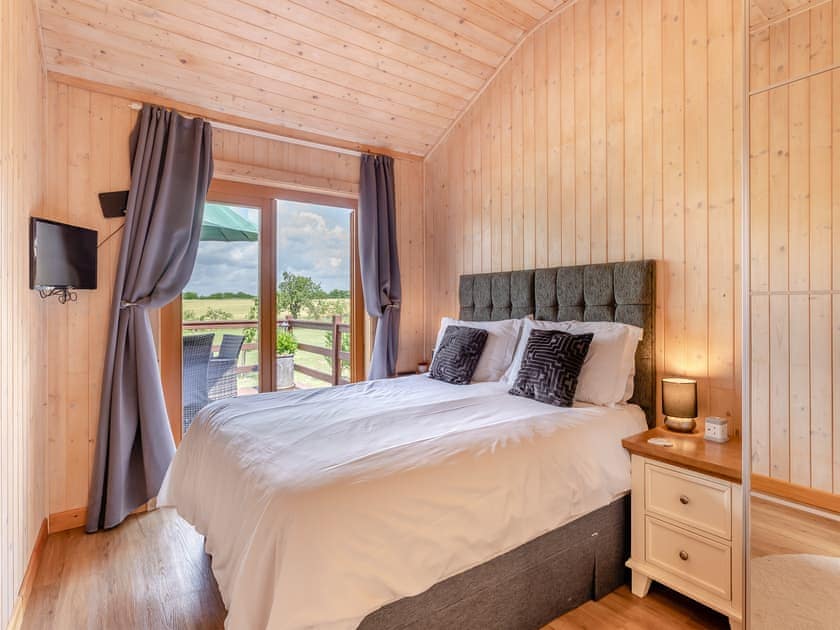 Double bedroom | Bramble Lodge - The Orchard Luxury Lodges, Hadleigh