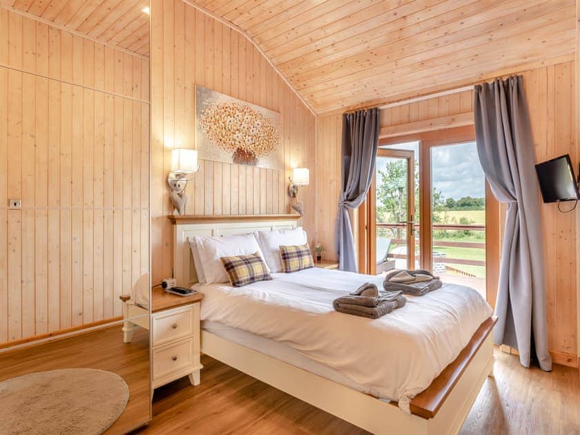 Double bedroom | Bramble Lodge - The Orchard Luxury Lodges, Hadleigh