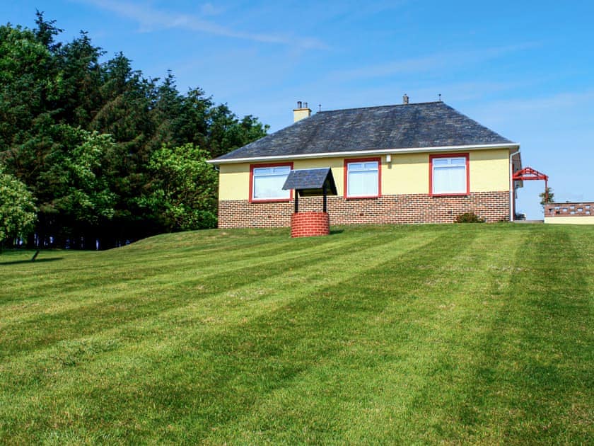Exterior | Cairncroft Cottage, Stranraer