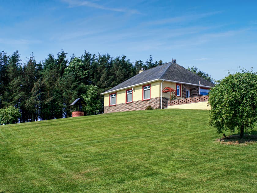 Exterior | Cairncroft Cottage, Stranraer
