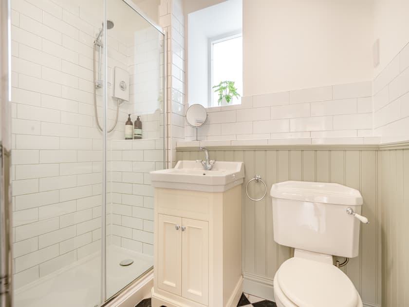 Shower room | The Limes Cottage, Tinwell