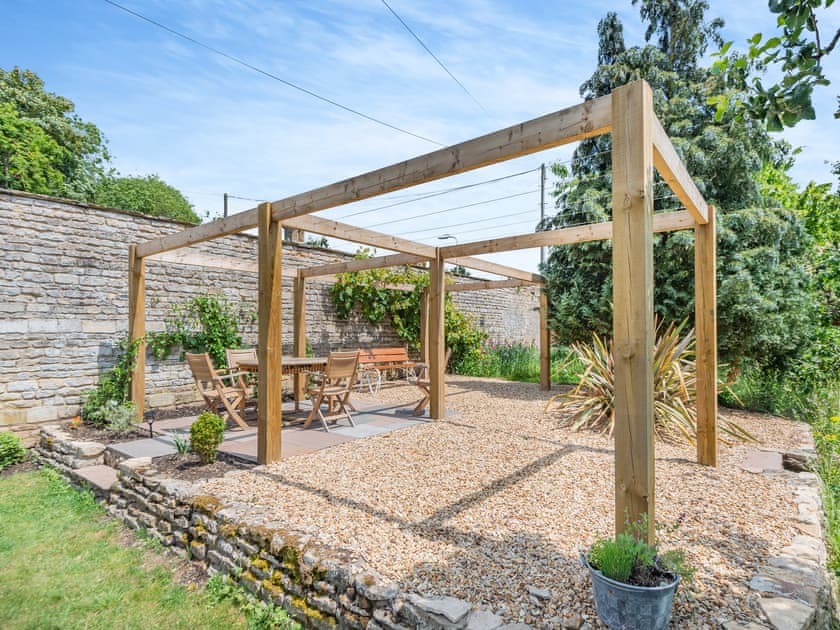 Sitting-out-area | The Limes Cottage, Tinwell