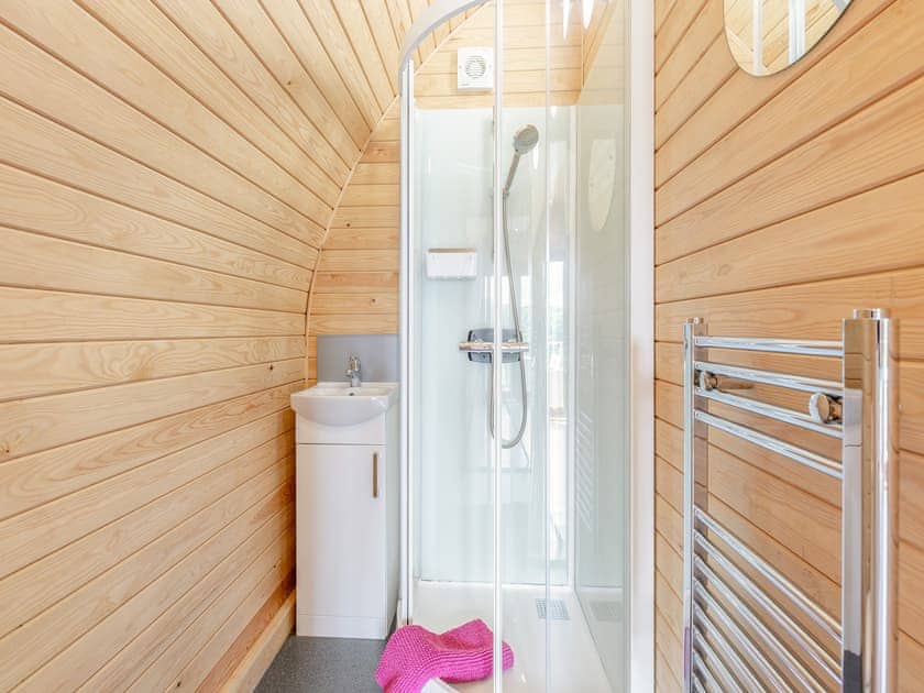 Shower room | Pod Two - Darnells Luxury Glamping, Ross-on-Wye