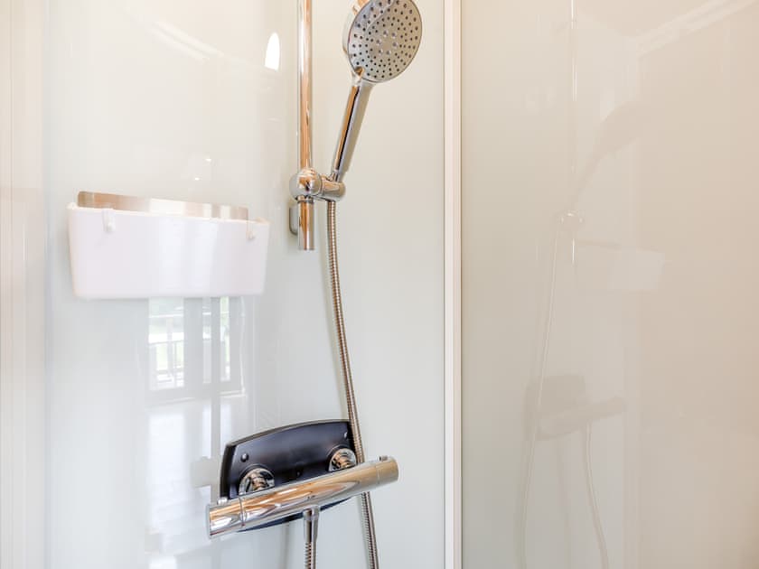 Shower room | Pod Two - Darnells Luxury Glamping, Ross-on-Wye