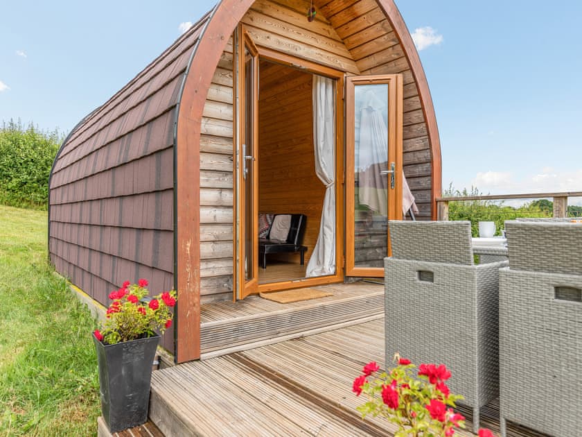 Exterior | Pod Two - Darnells Luxury Glamping, Ross-on-Wye