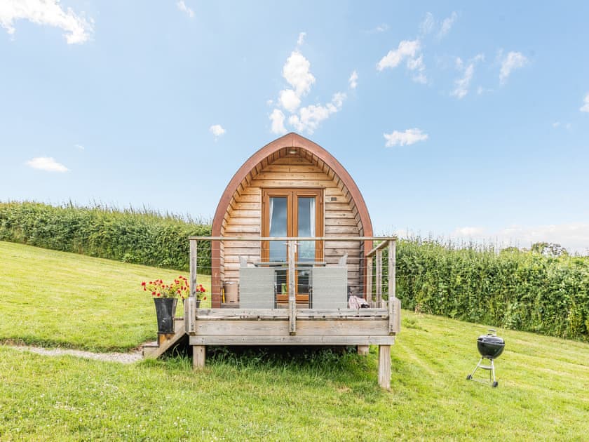 Exterior | Pod Two - Darnells Luxury Glamping, Ross-on-Wye