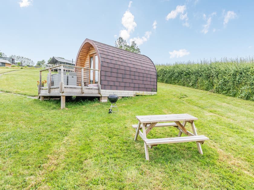 Exterior | Pod Two - Darnells Luxury Glamping, Ross-on-Wye