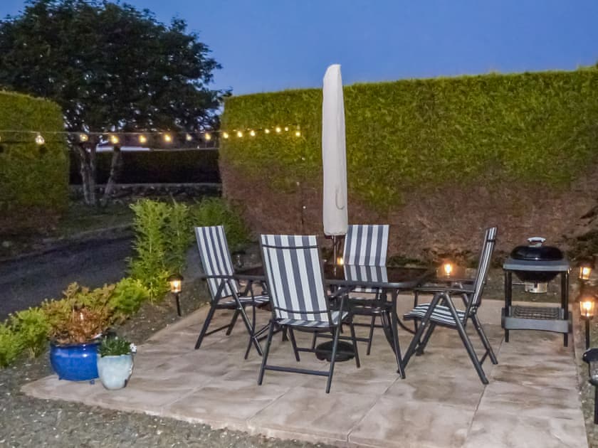 Sitting-out-area | Hameish Holiday Cottage, Kirkcudbright