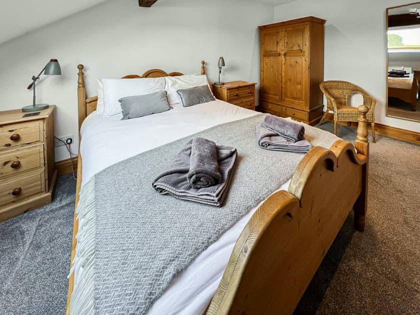 Double bedroom | Lancashire and Yorkshire Cottage, Hellifield, near Skipton