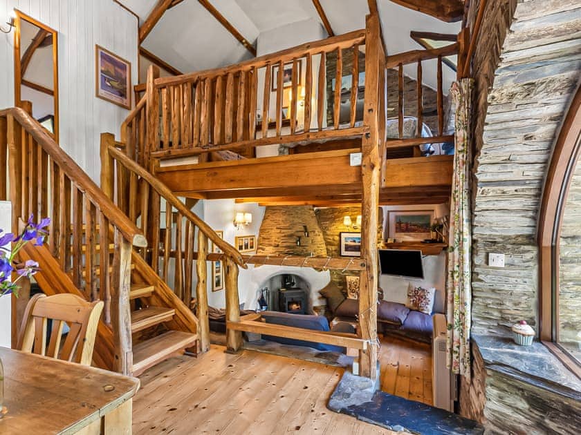 Living area | Ysgubor Ganol - Fron Isaf Cottages, Llanglydwen, near Narberth
