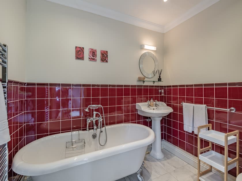 Bathroom | Blackberry Lodge, Ashburton