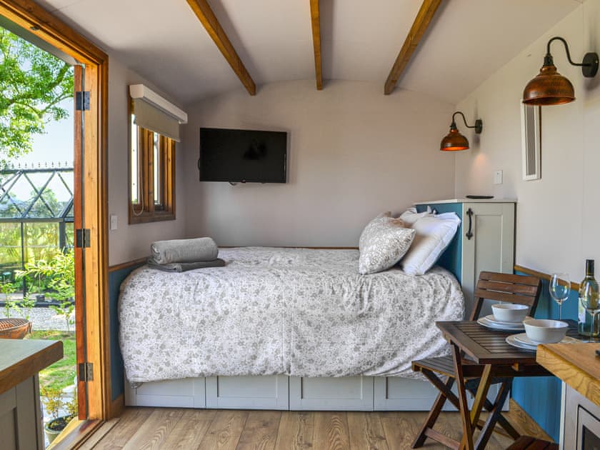 Open plan living space | Wildflower View - Old School Holidays, Gembling