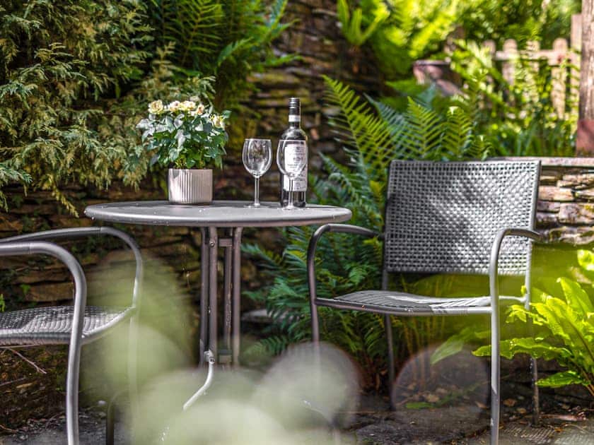 Sitting-out-area | Ysgubor Ganol - Fron Isaf Cottages, Llanglydwen, near Narberth