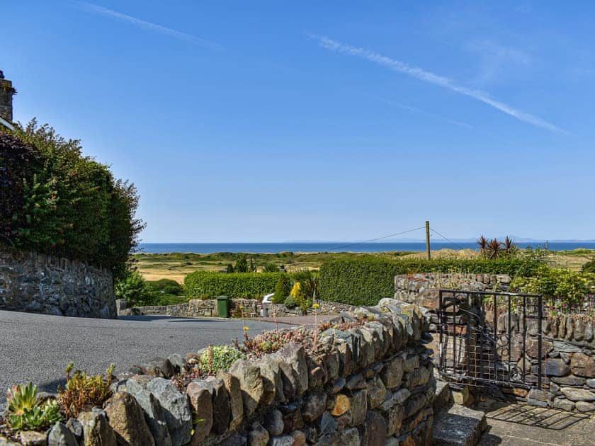 View | Gorwel, Harlech