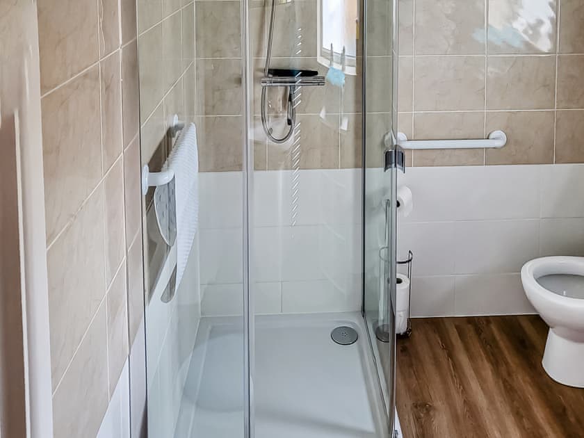 Family bathroom | Little London, North Bersted, near Bognor Regis