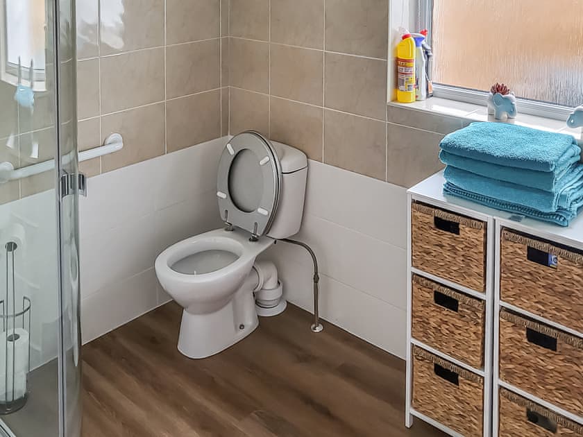 Family bathroom | Little London, North Bersted, near Bognor Regis