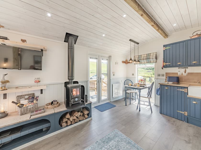 Living room/dining room | The Liddel Dutch Barn - Liddel Holiday Properties, Saughtree, near Kielder