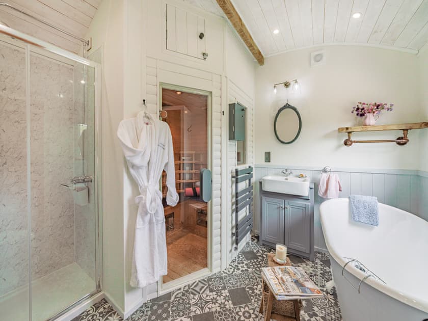 Bathroom | The Liddel Dutch Barn - Liddel Holiday Properties, Saughtree, near Kielder