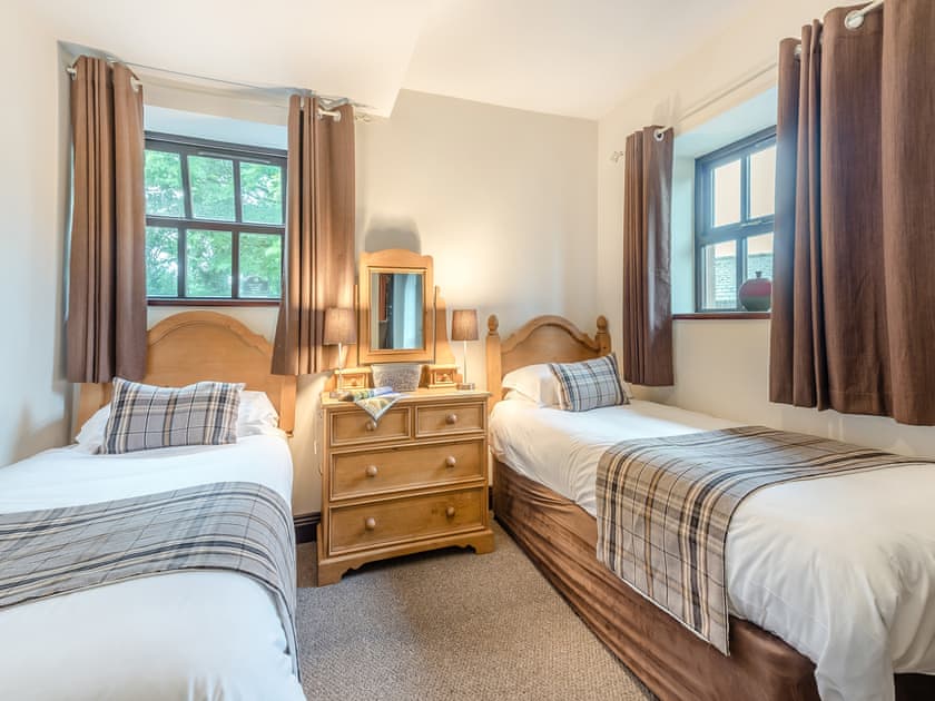 Twin bedroom | Berwyn Bank - Halls Bank Cottages, Arkleby, near Cockermouth