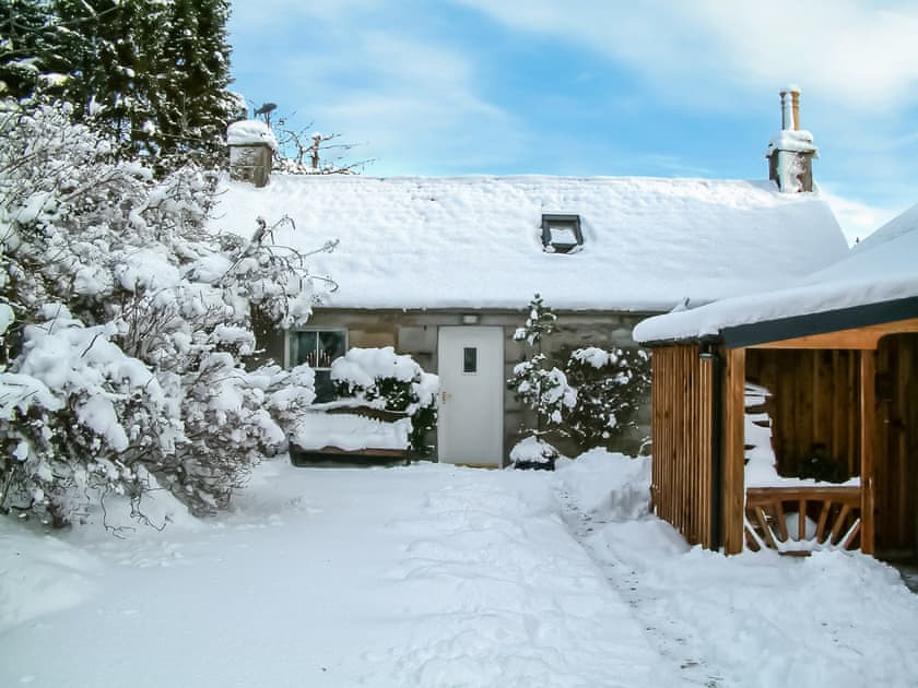 Exterior | Elnagar Cottage, Pitlochry
