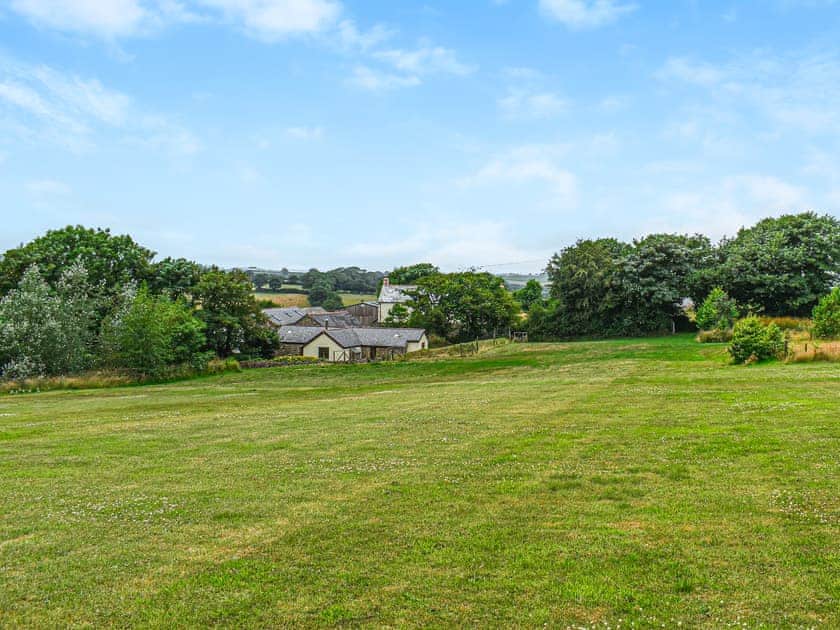 Surrounding area | The Threshing Barn - The Threshing Barn and The Shippen, Bucks Cross, near Bideford